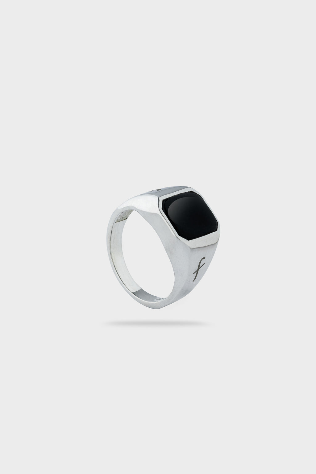 Noir Ring